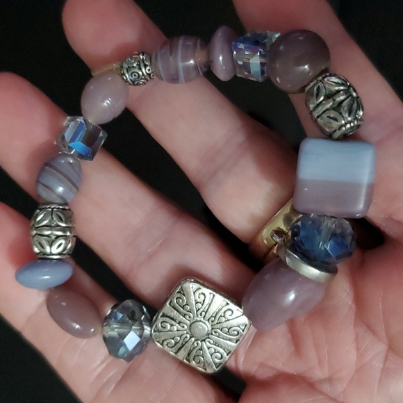 Vintage Beaded Bracelt - Picture 3 of 3